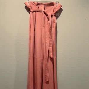 NWT 4 short Express strawberry daiquiri wide leg super high rise